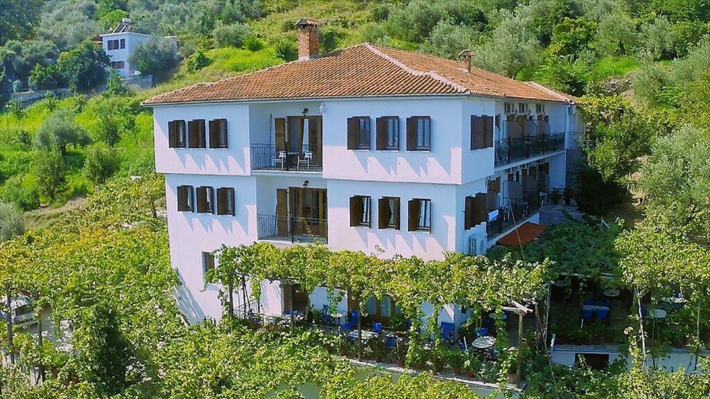 Agnadi - Hotel